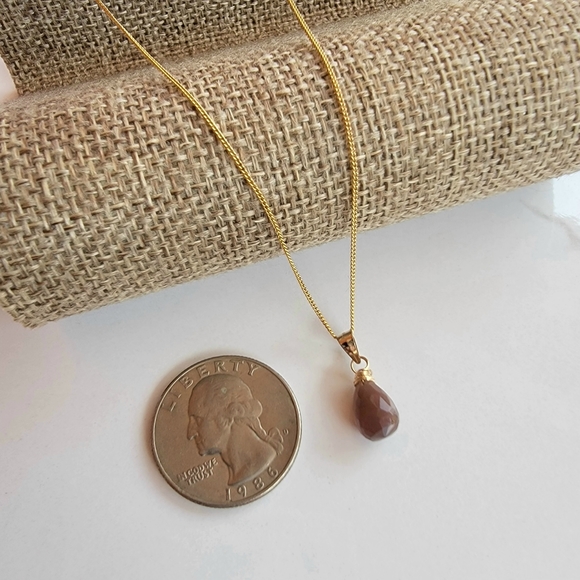 CHOCOLATE MOONSTONE Necklace Minimalist Crystal Gemstone - Picture 4 of 5